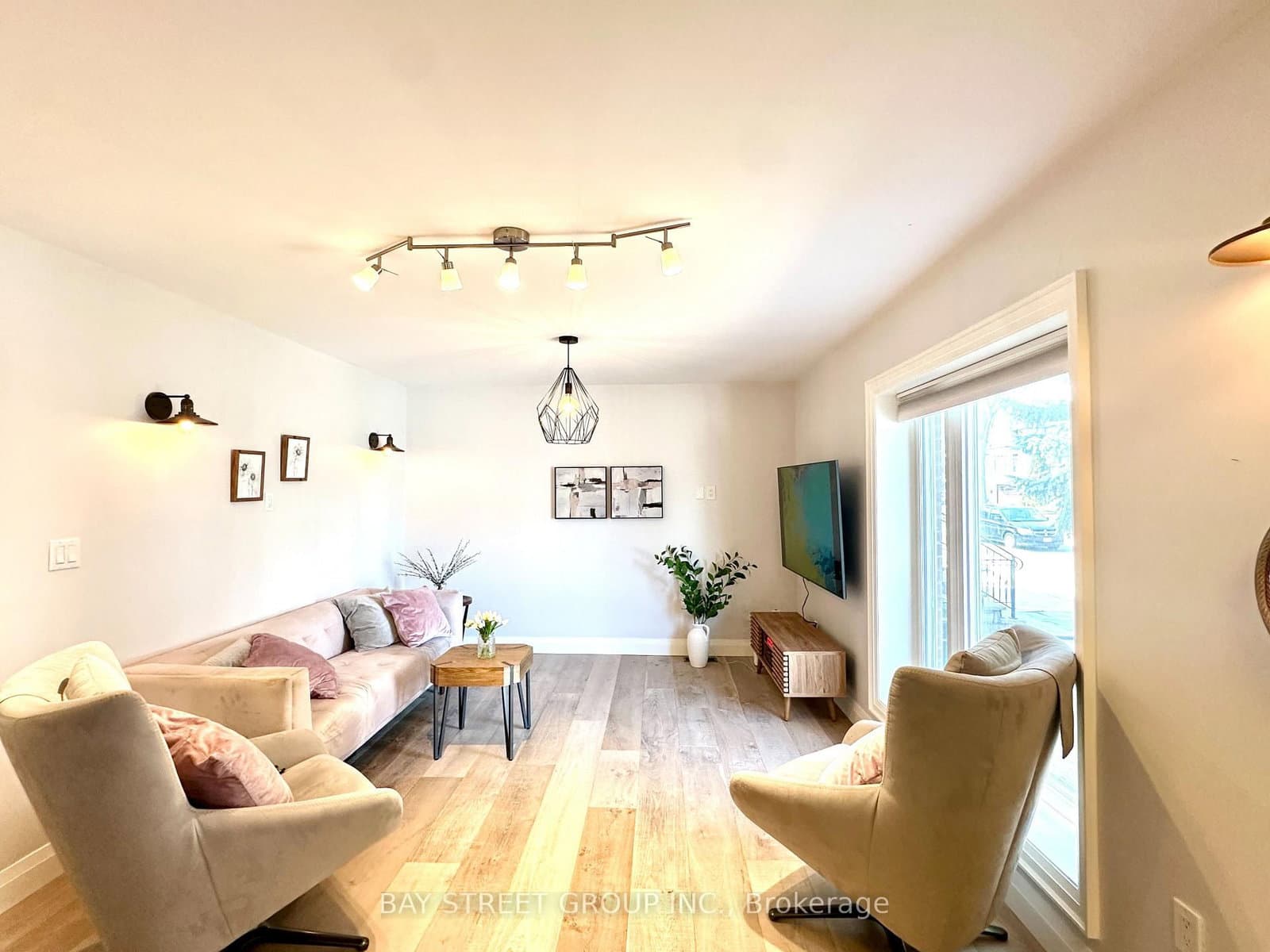 99 Park Home Avenue thumbnail 15