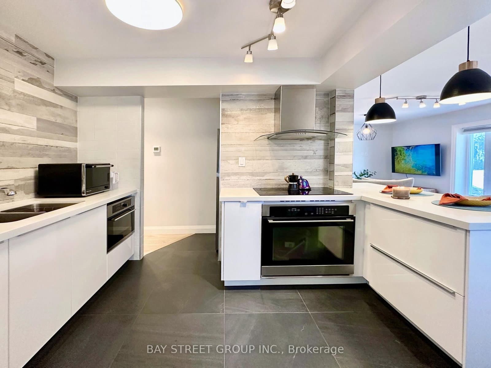 99 Park Home Avenue thumbnail 20