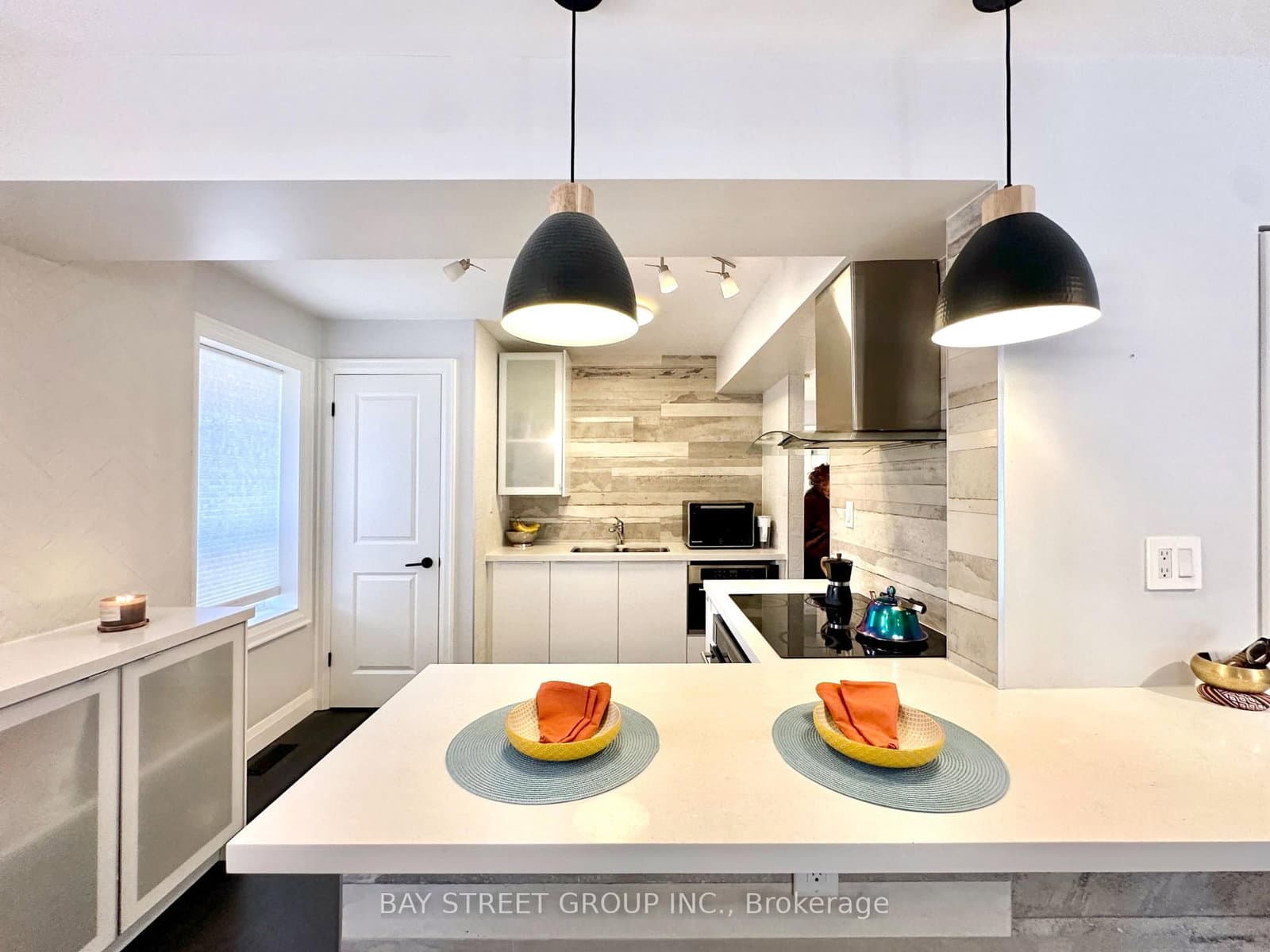 99 Park Home Avenue thumbnail 28