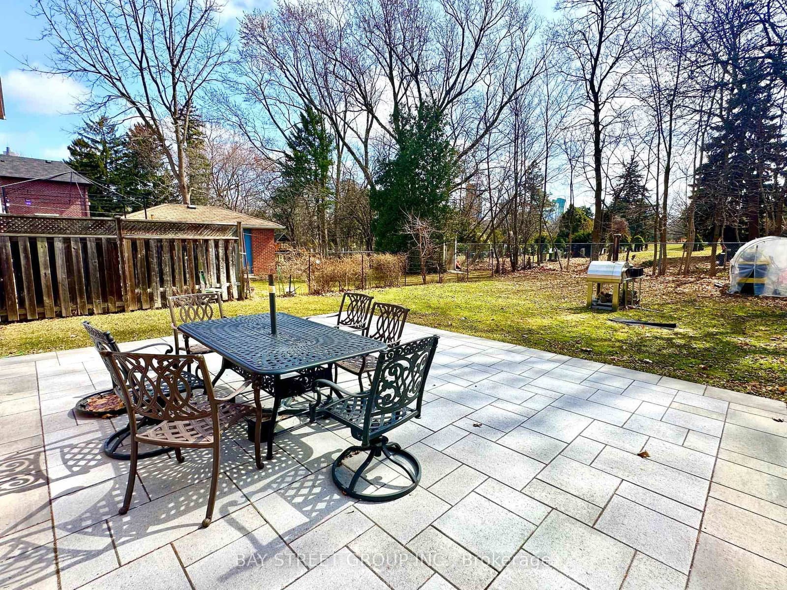 99 Park Home Avenue thumbnail 6