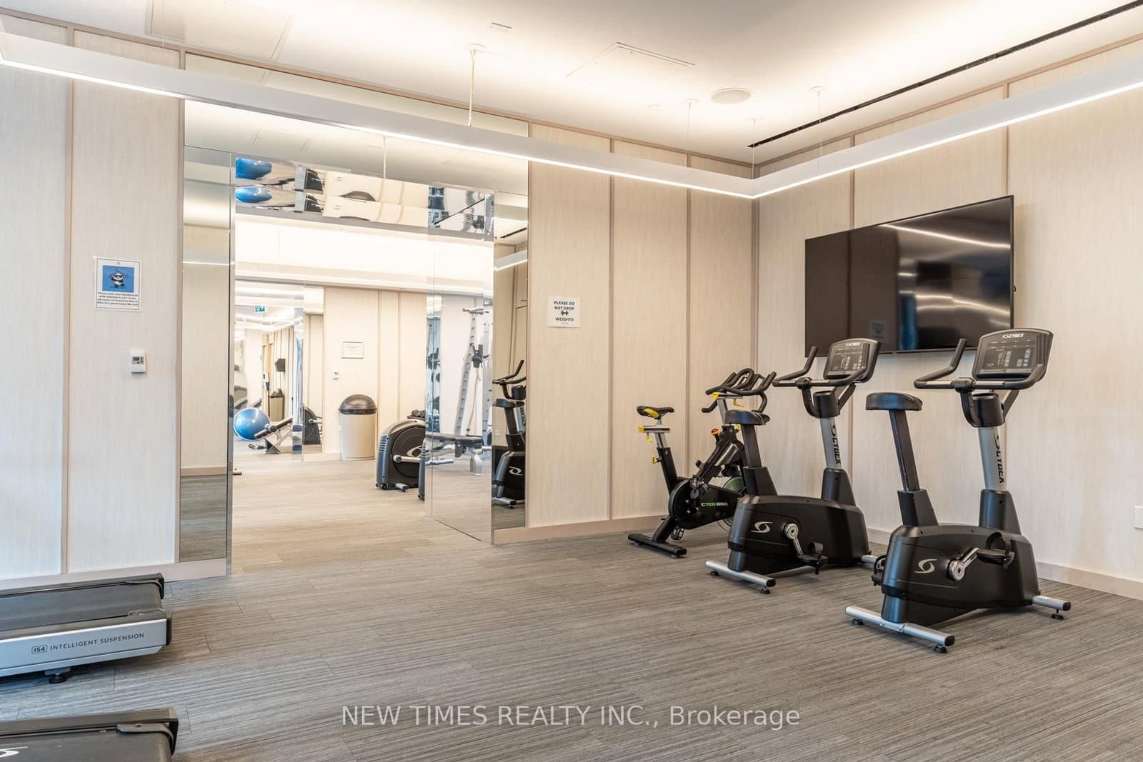 125 Blue Jays Way, Unit 2909 thumbnail 9