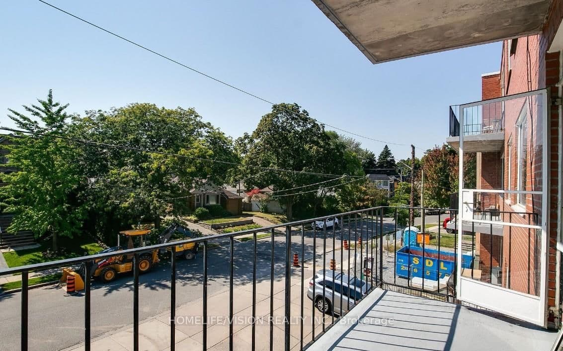 18 Kenrae Road, Unit 12 thumbnail 19