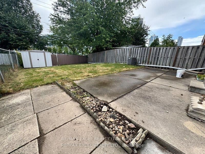 53 Hickorynut Drive, Unit Ground (Unit B) thumbnail 16