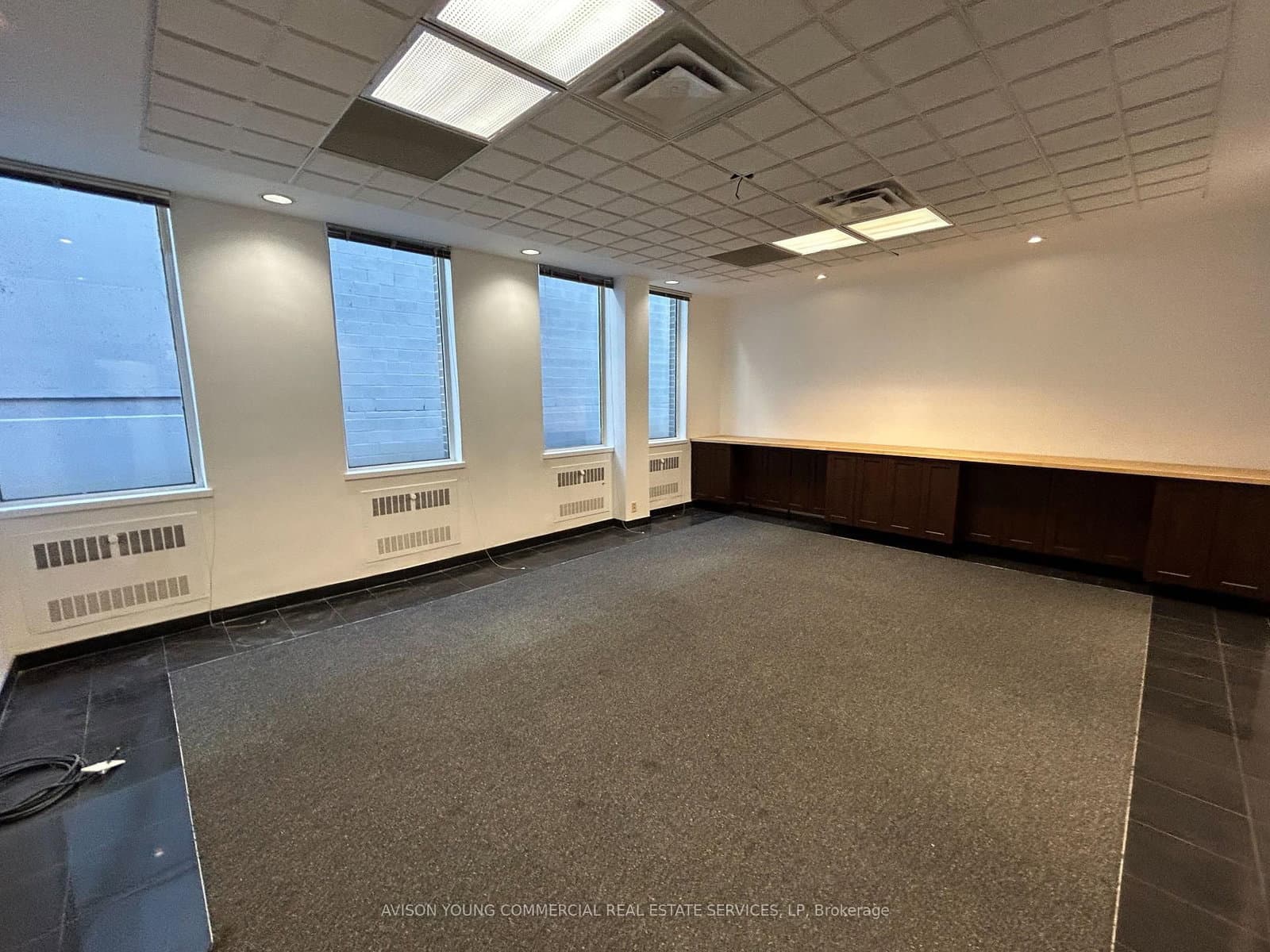 55 Eglinton Avenue E, Unit 605 thumbnail 3