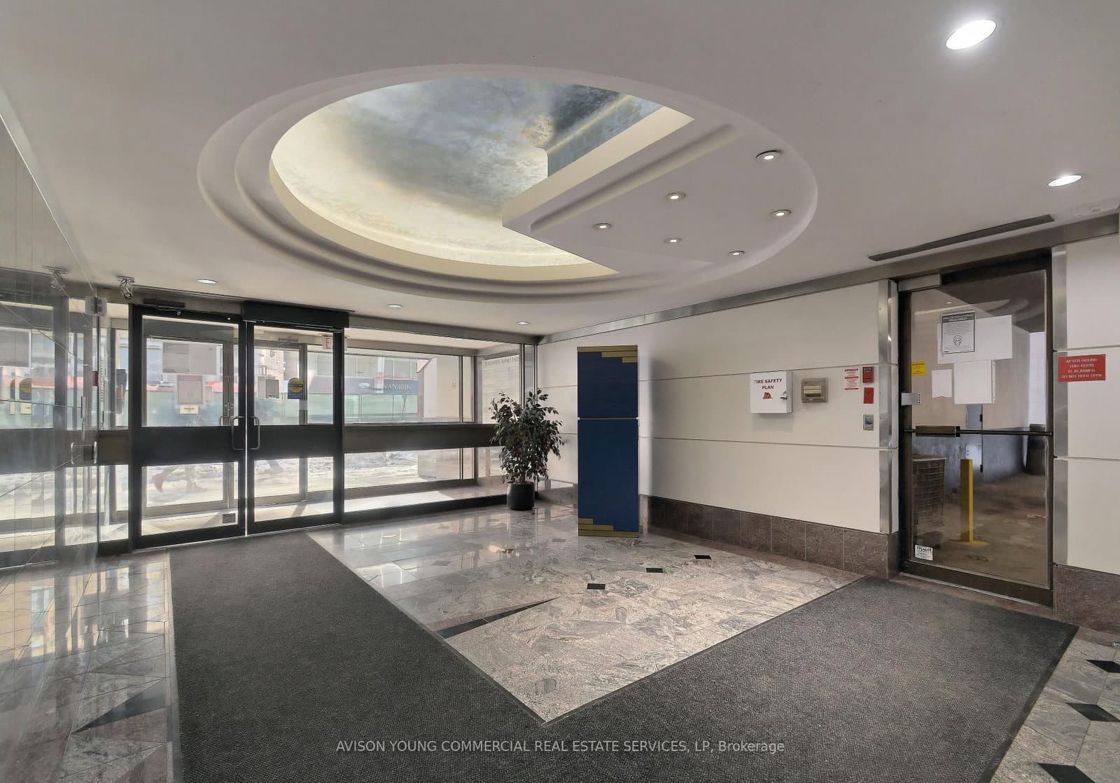 55 Eglinton Avenue E, Unit 311 thumbnail 2