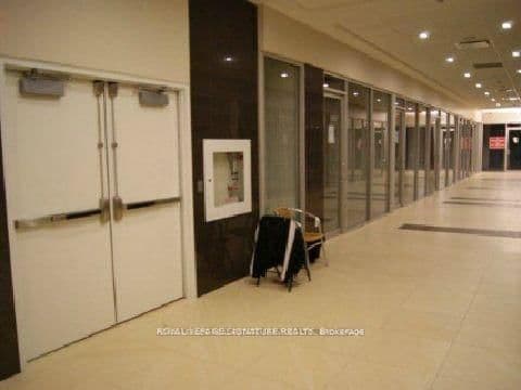 384 Yonge Street, Unit 98 thumbnail 2