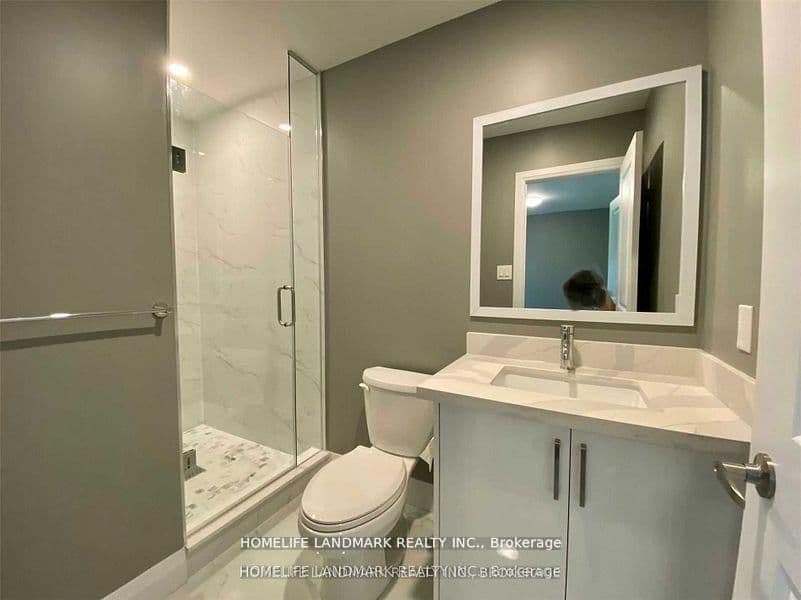 2651 Yonge Street thumbnail 10
