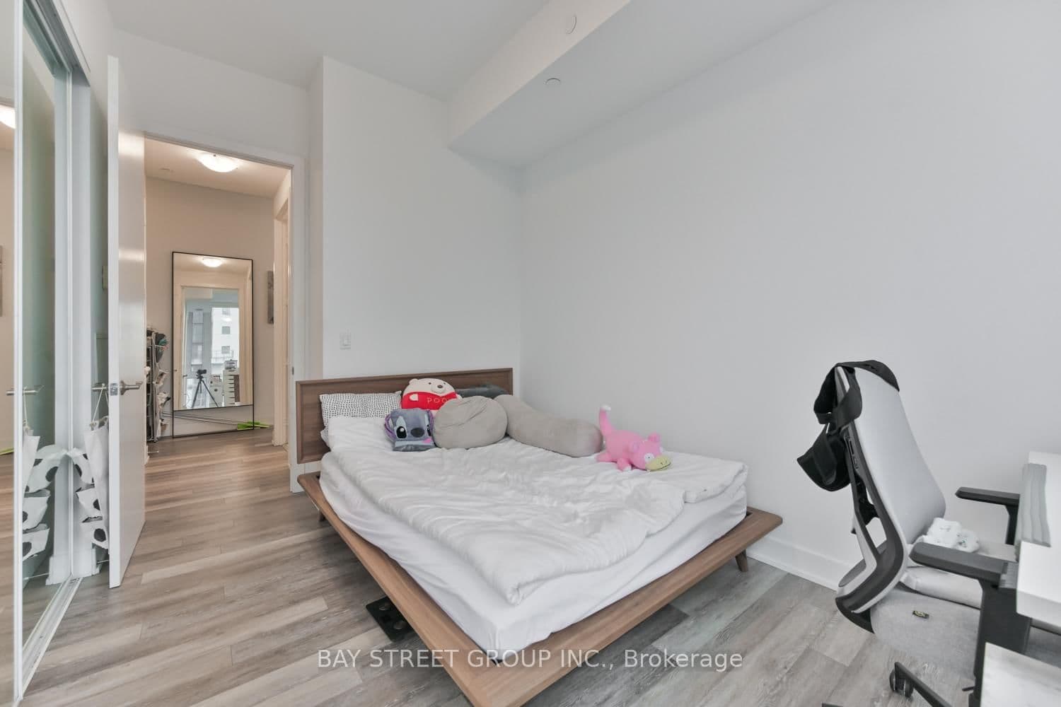 5180 Yonge Street, Unit Lph04 thumbnail 18