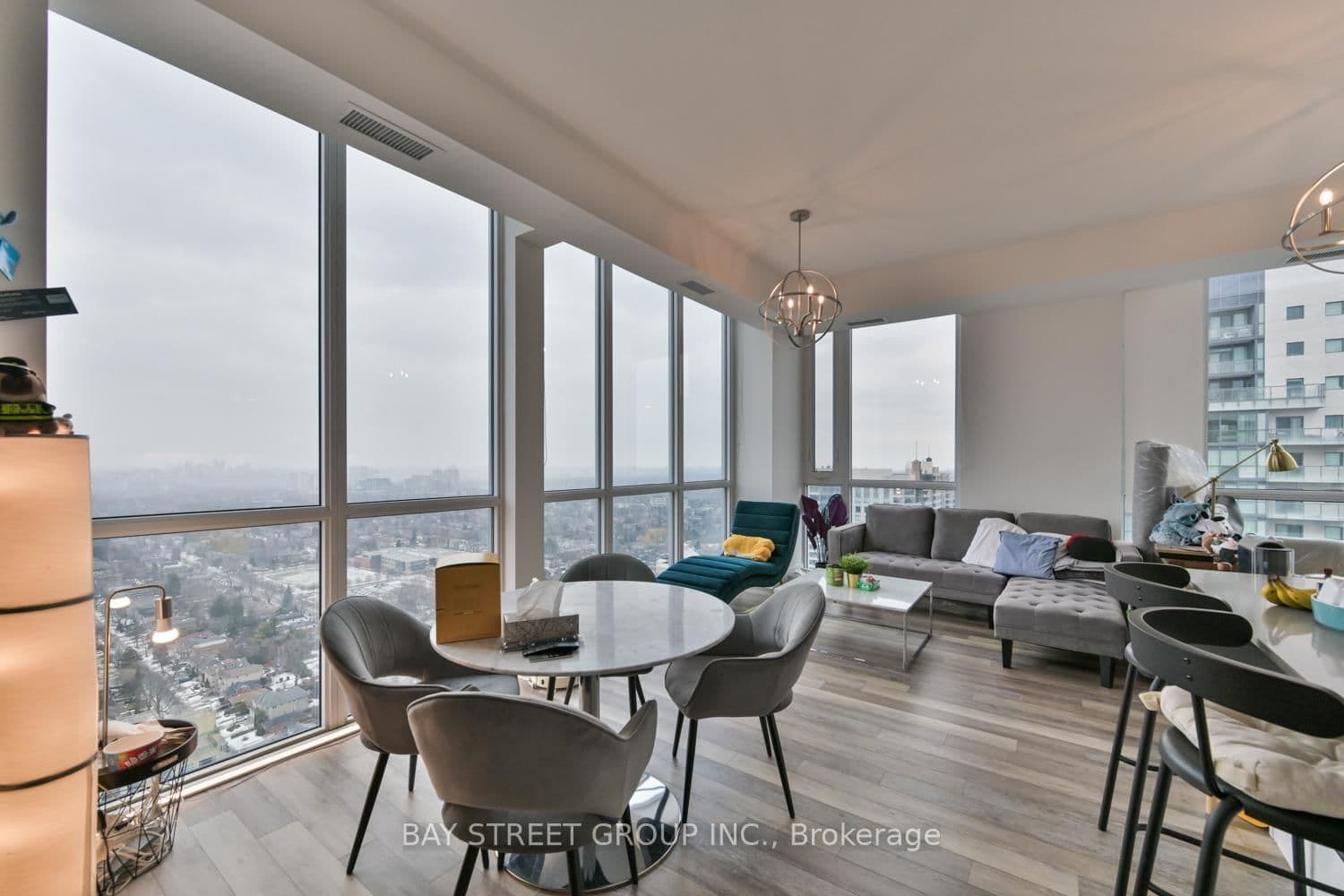 5180 Yonge Street, Unit Lph04 thumbnail 9