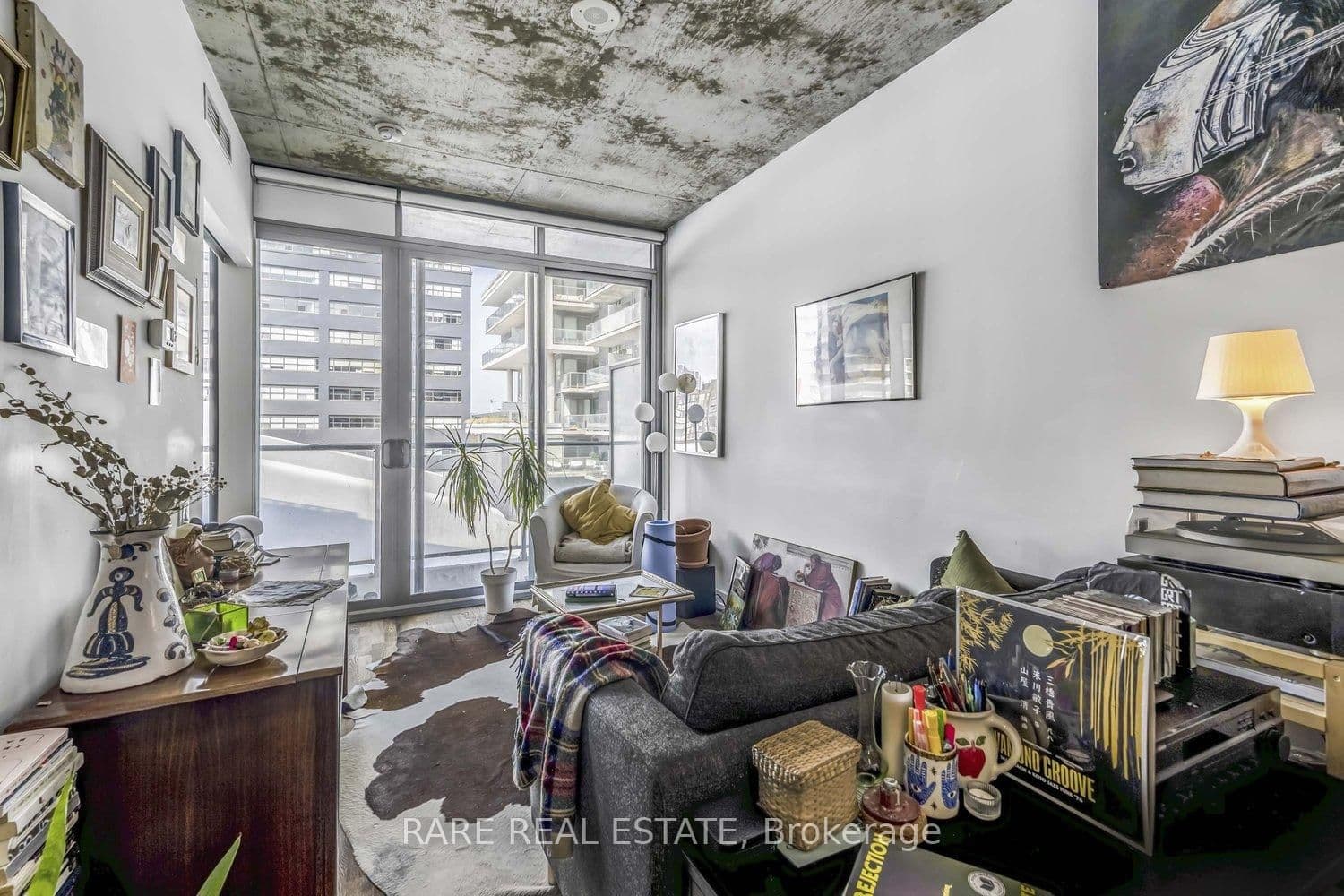 650 King Street W, Unit 701 thumbnail 9