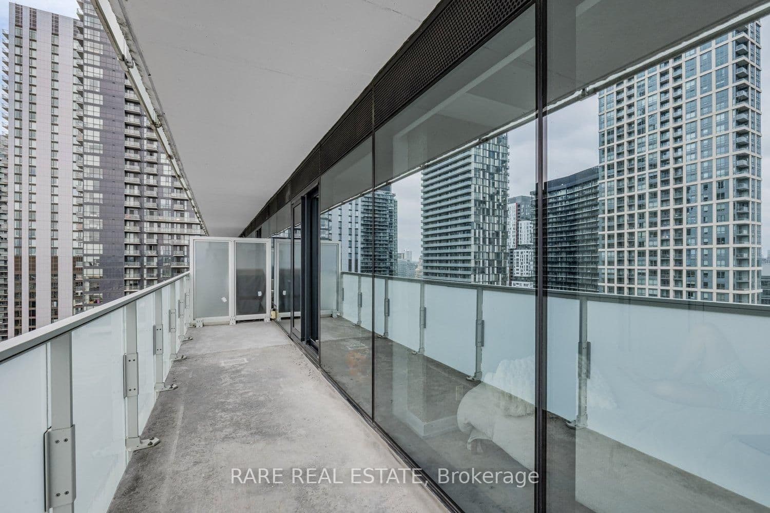 11 Charlotte Street, Unit 2404 thumbnail 26