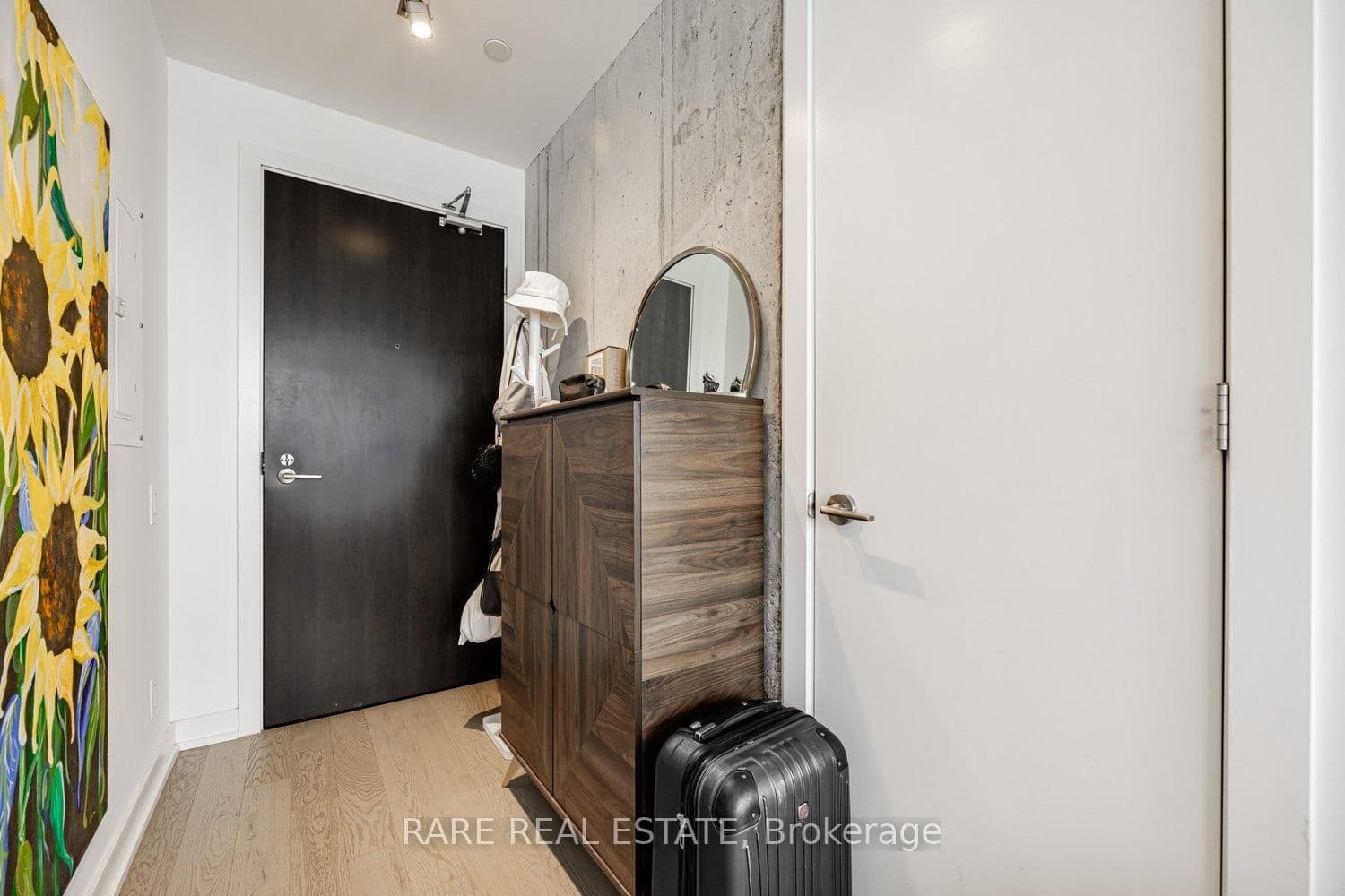 11 Charlotte Street, Unit 2404 thumbnail 5