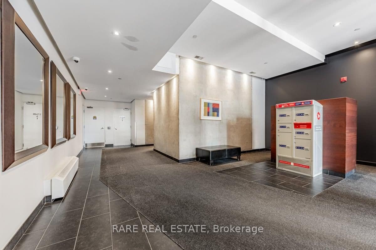 42 Camden Street, Unit 302 thumbnail 4