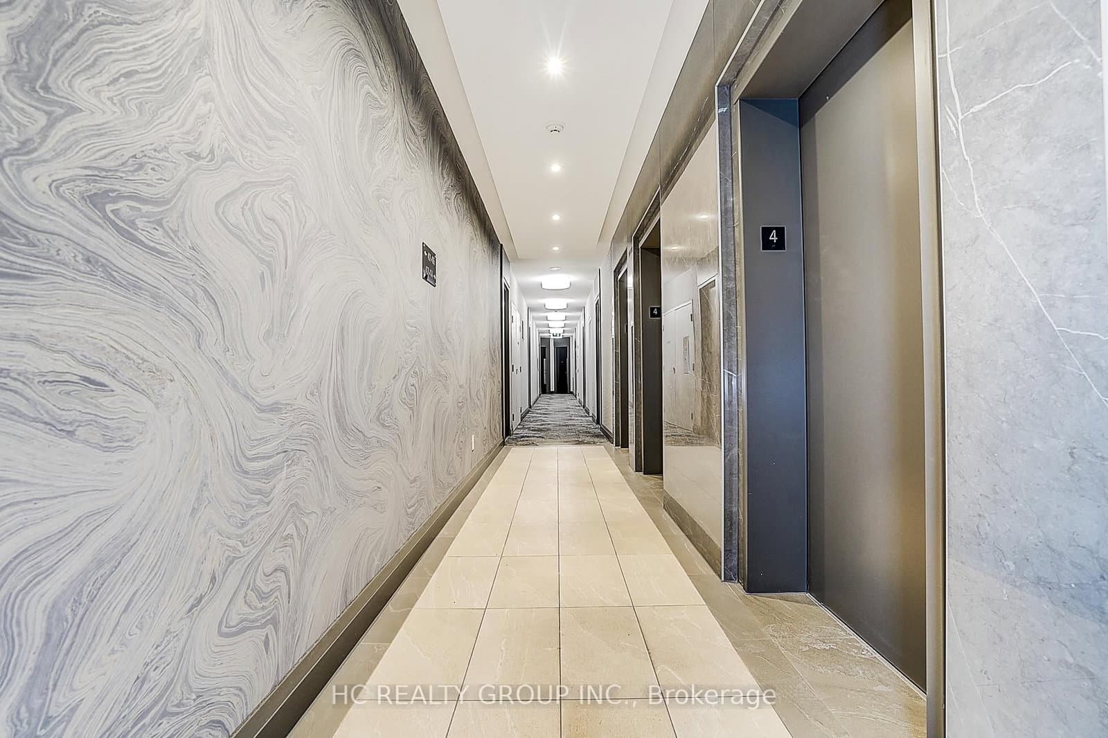 85 Bloor Street E, Unit 412 thumbnail 6