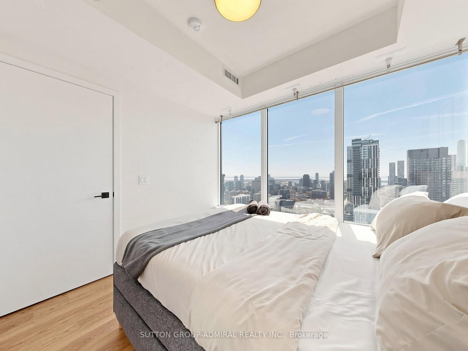 319 Jarvis Street, Unit 4001 thumbnail 10