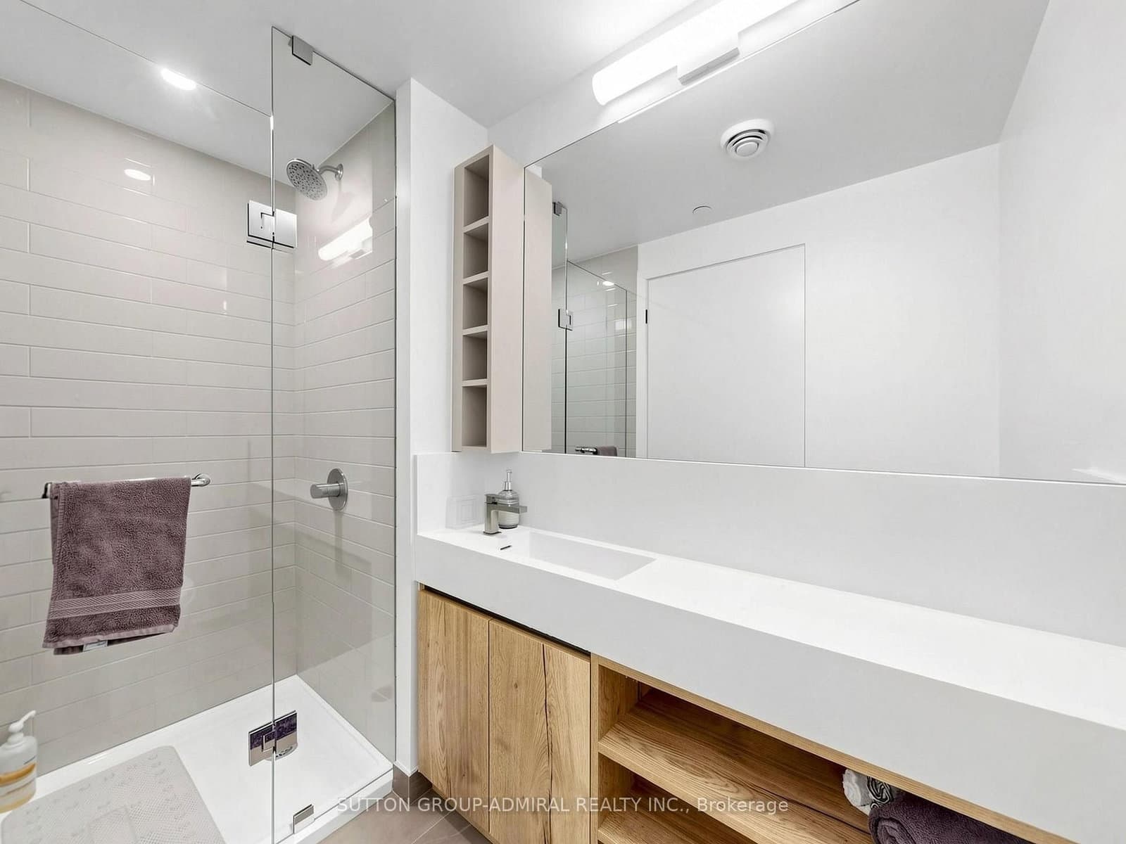319 Jarvis Street, Unit 4001 thumbnail 12