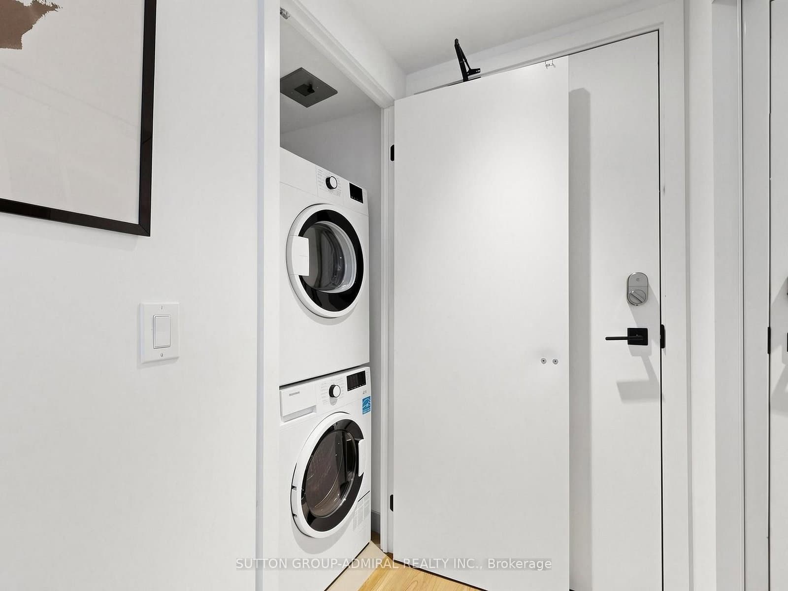 319 Jarvis Street, Unit 4001 thumbnail 17