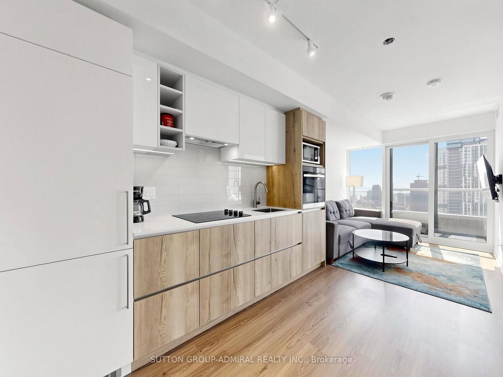 319 Jarvis Street, Unit 4001 thumbnail 6