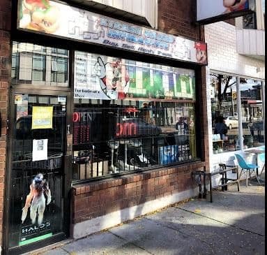 1539 Dundas Street W - Image 1