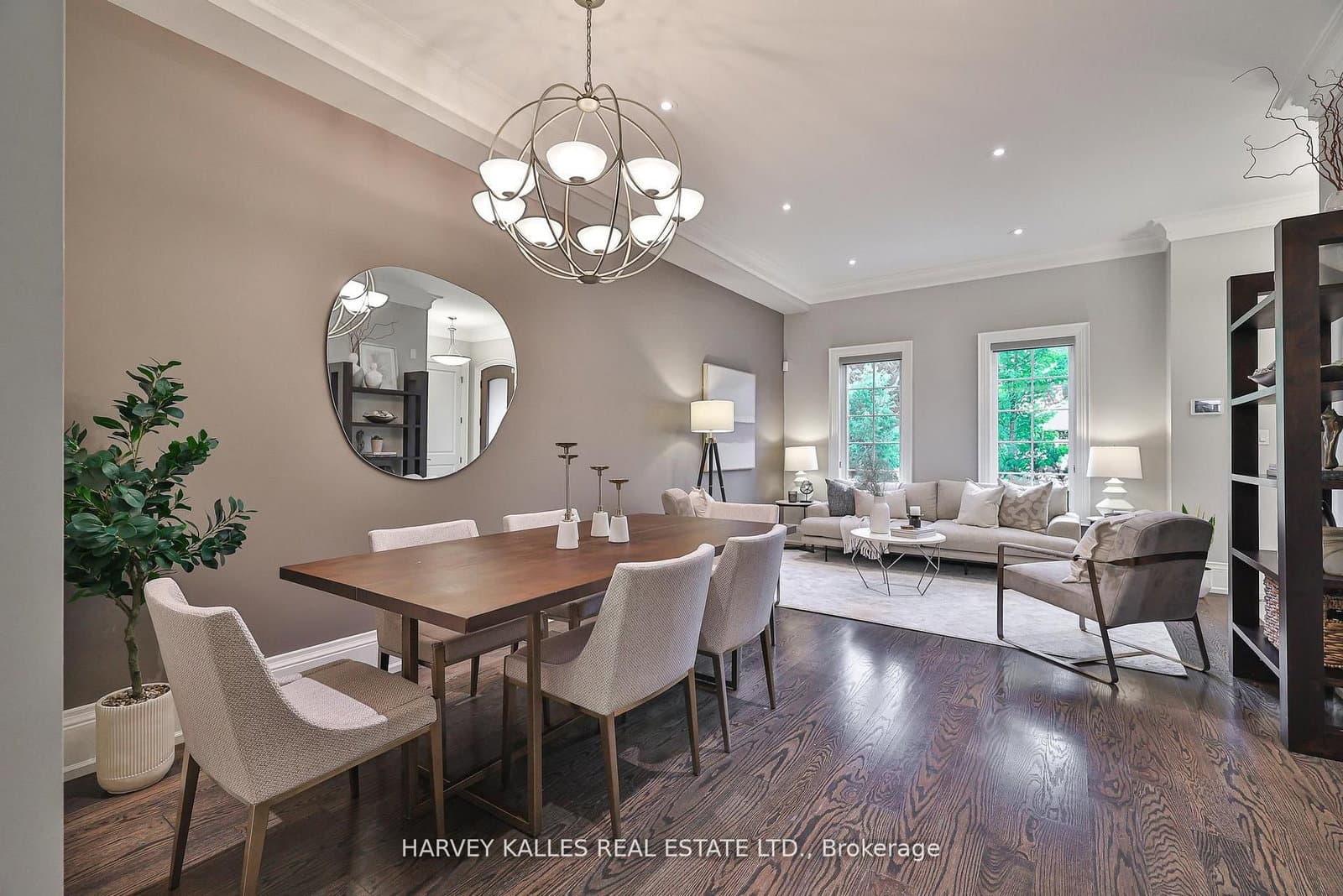 2638A Bayview Avenue thumbnail 11