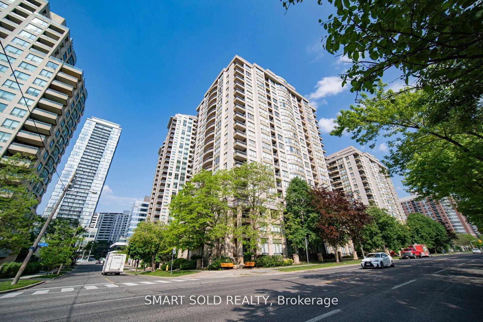 256 Doris Avenue, Unit PH210 - Image 1