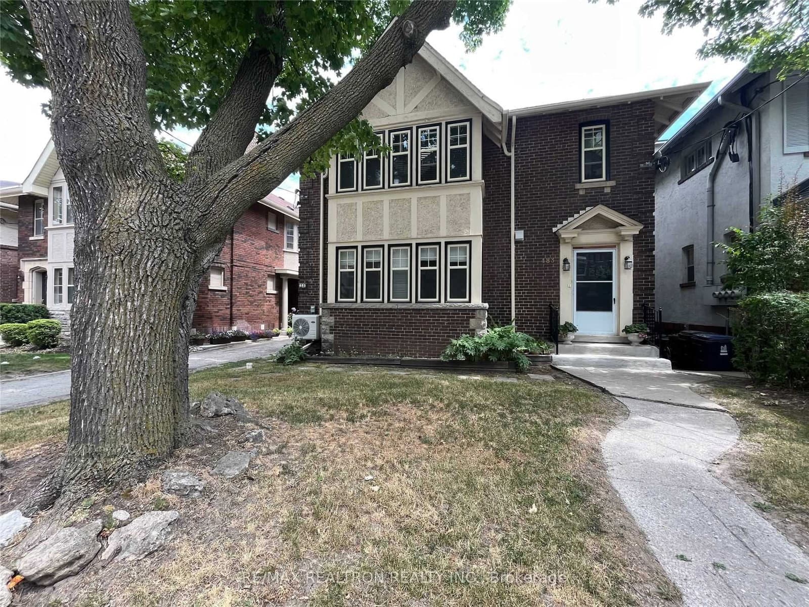 485 Oriole Parkway, Unit A - Image 1