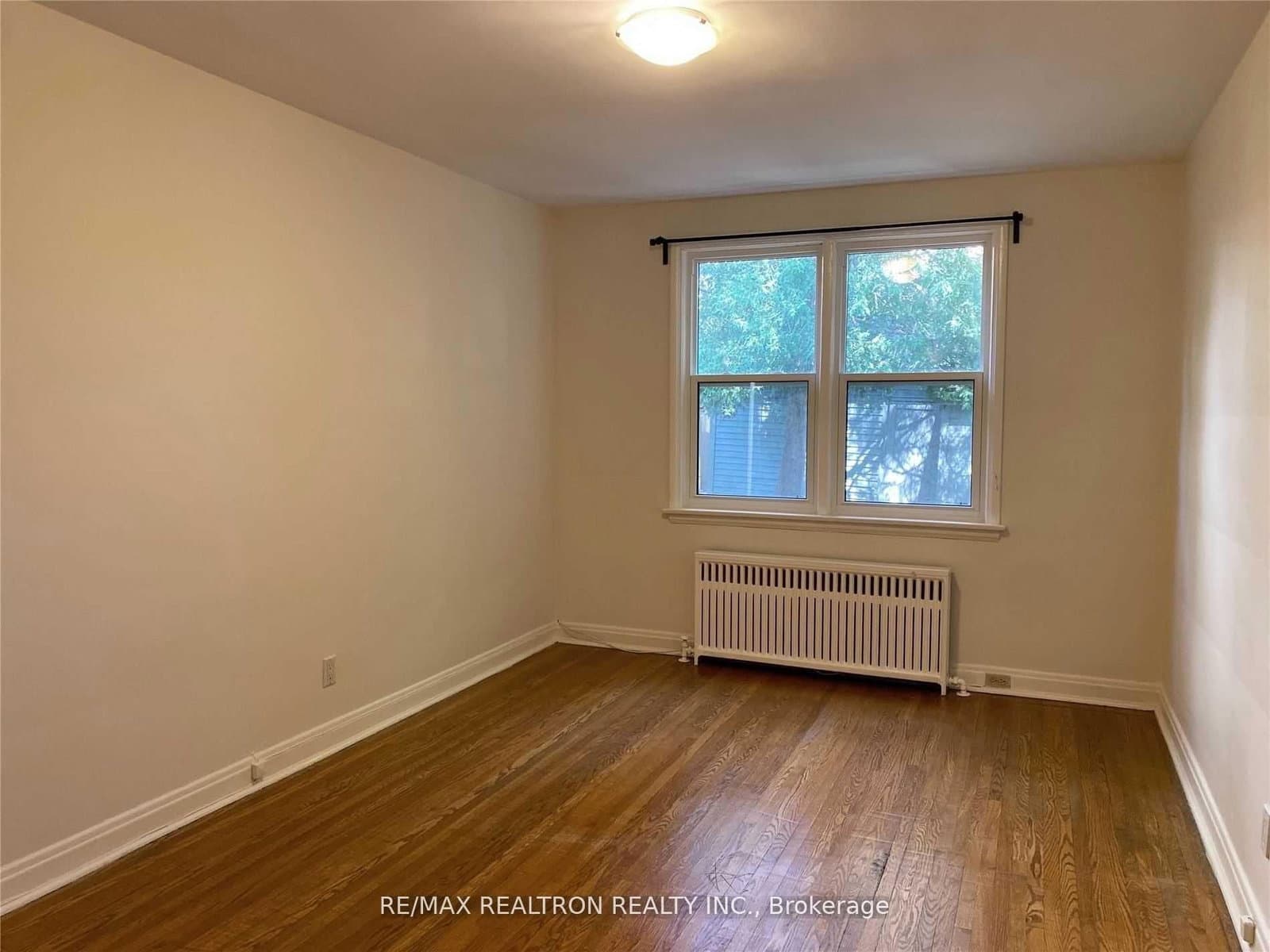 22 N Gormley Avenue, Unit Main thumbnail 4