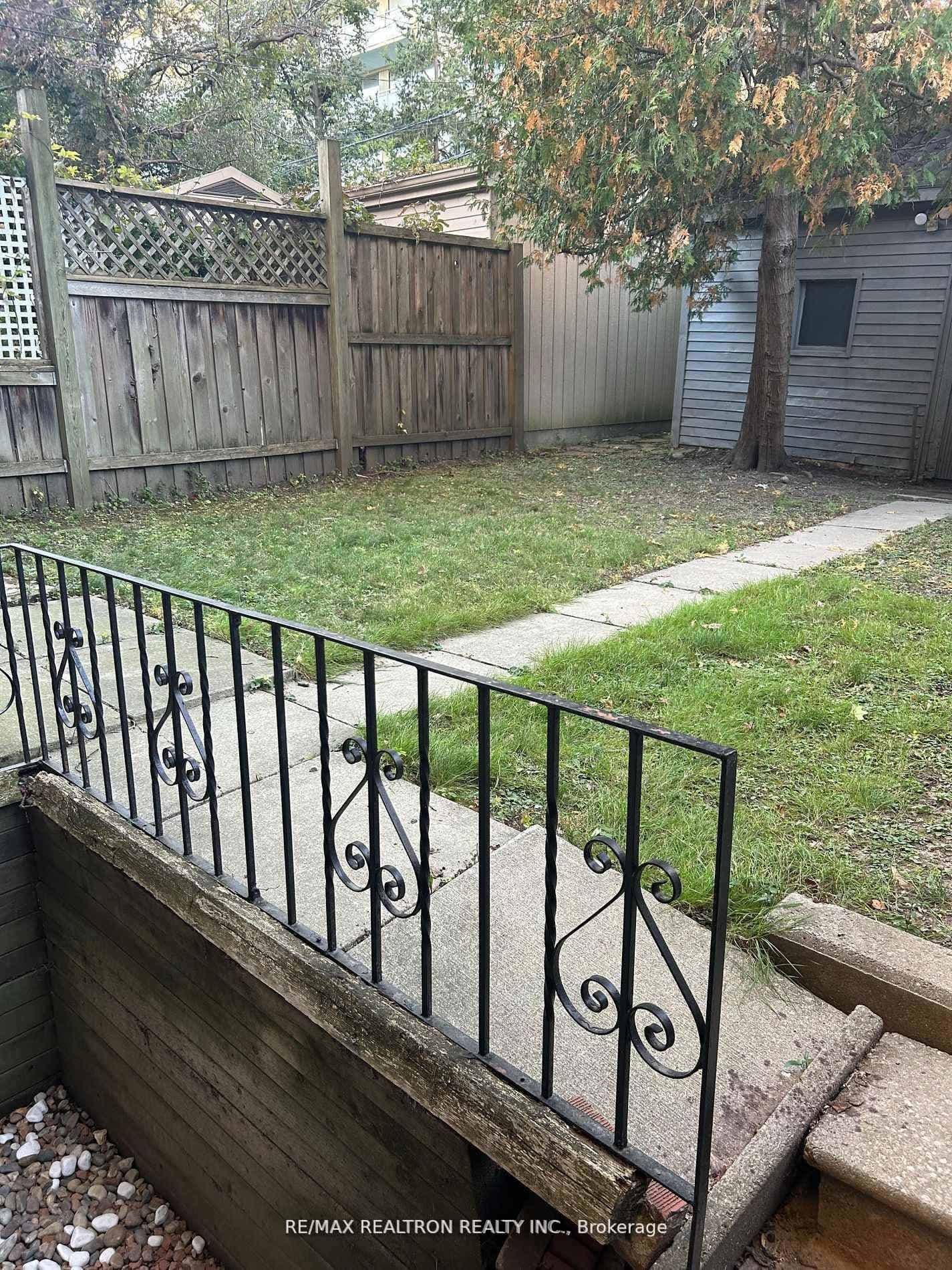 22 Gormley Avenue, Unit LL thumbnail 6