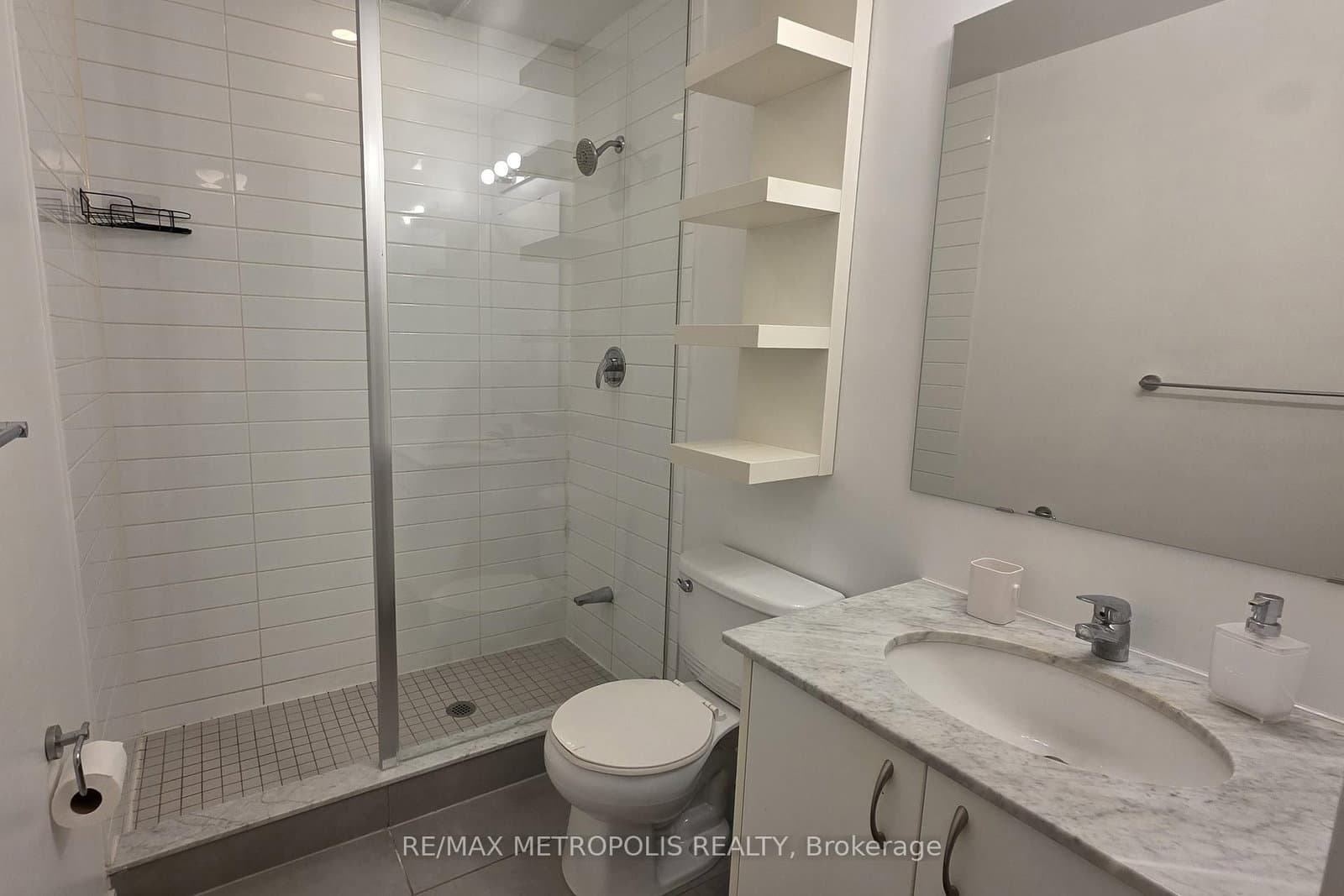 55 East Liberty Street, Unit 813 thumbnail 10