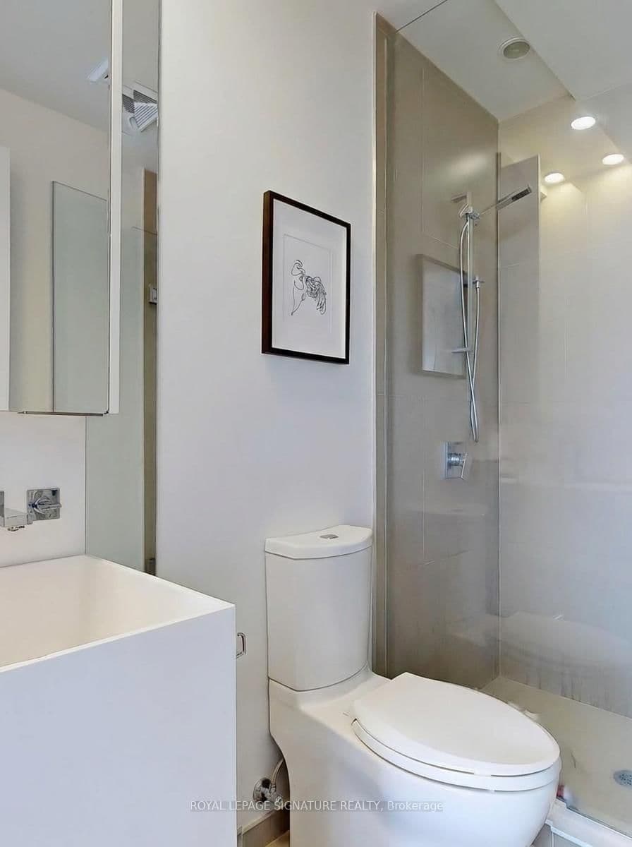 1 Bloor Street E, Unit 4406 thumbnail 11