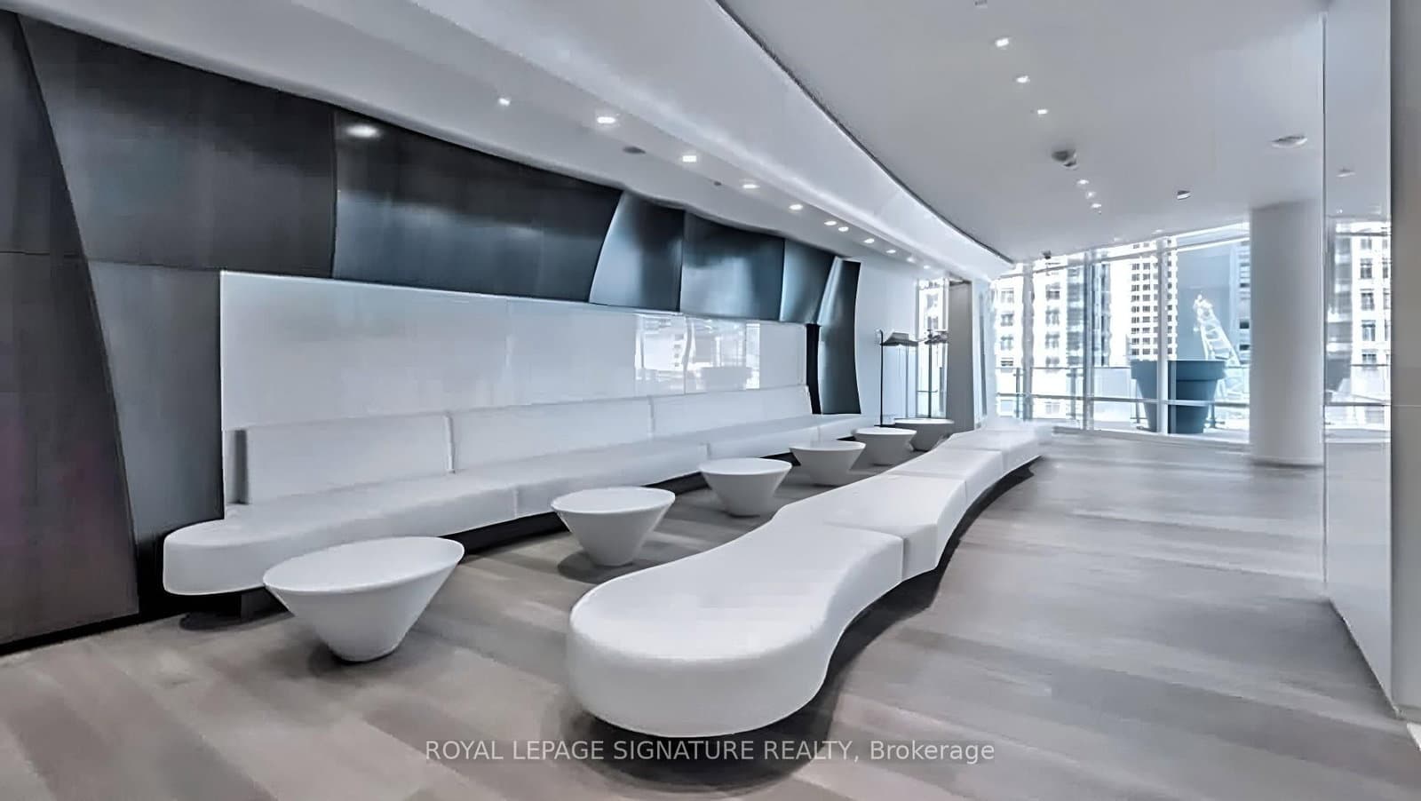 1 Bloor Street E, Unit 4406 thumbnail 26