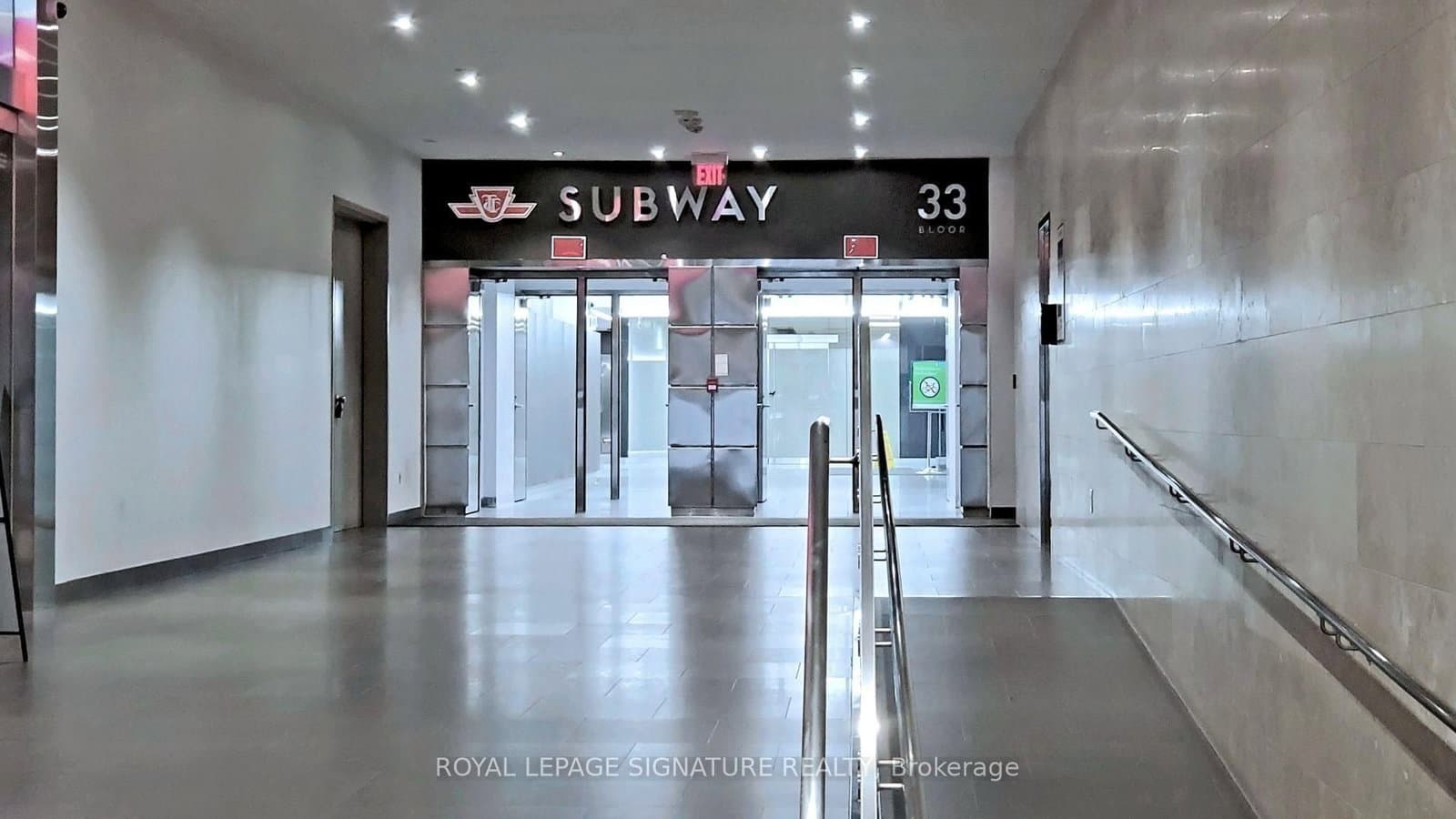 1 Bloor Street E, Unit 4406 thumbnail 38