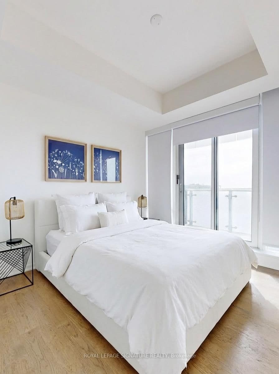 1 Bloor Street E, Unit 4406 thumbnail 8