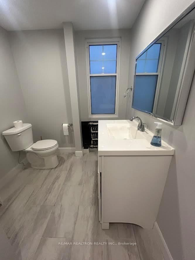 485 Oriole Parkway, Unit Main thumbnail 15