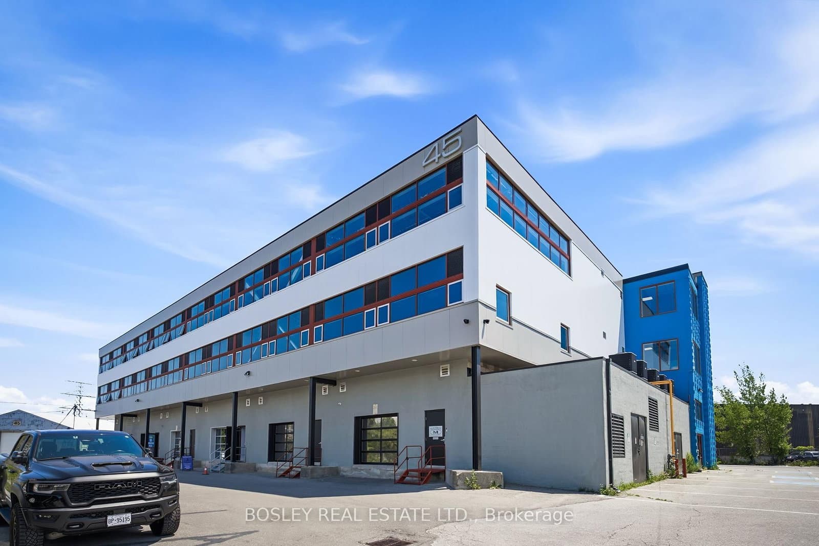 45 Industrial Street, Unit 208 thumbnail 2