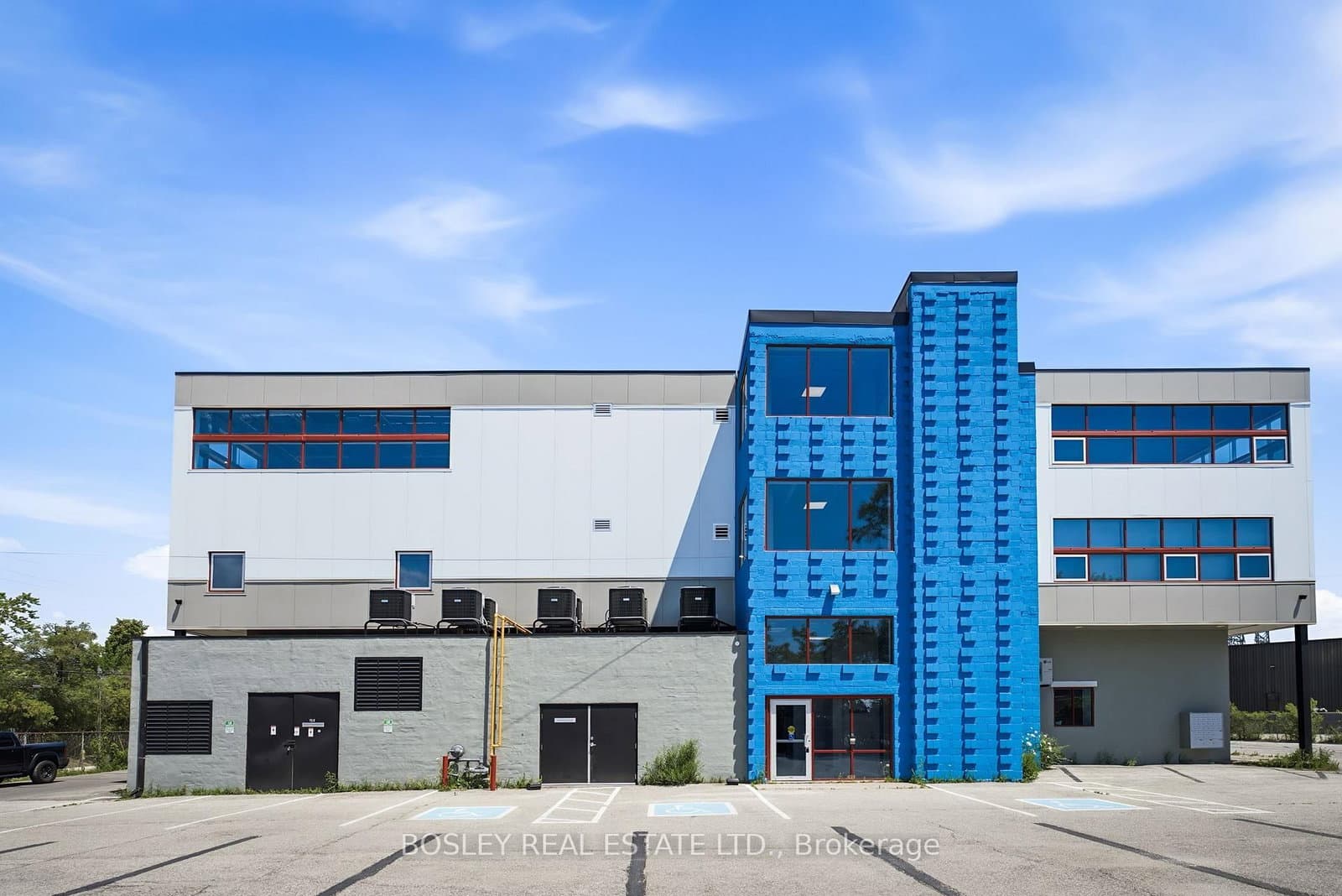 45 Industrial Street, Unit 208 thumbnail 3