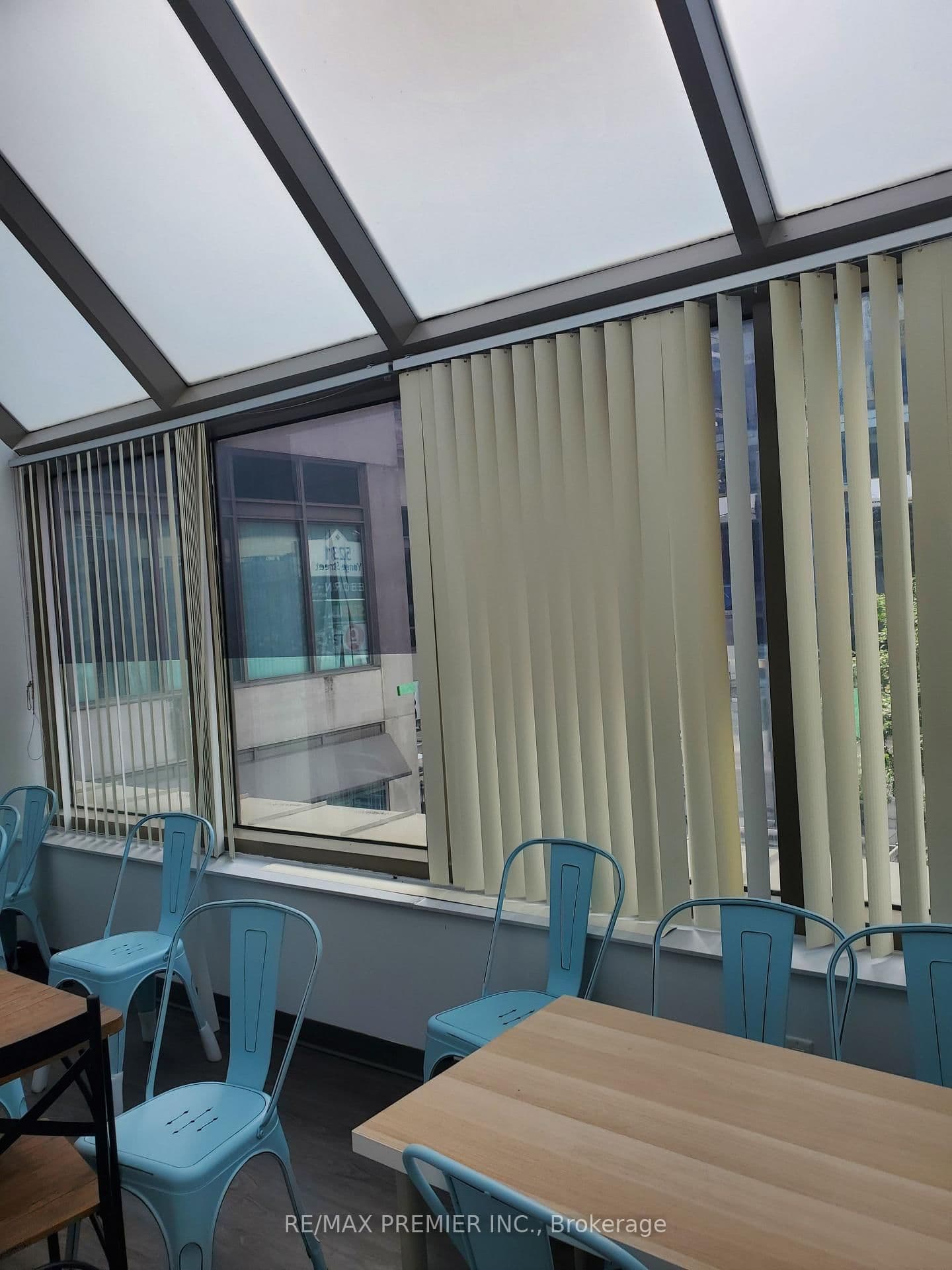 5231 Yonge Street, Unit 203 thumbnail 9
