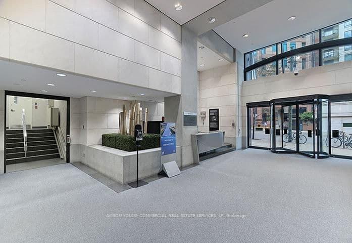 800 Bay Street, Unit 5 FL thumbnail 3