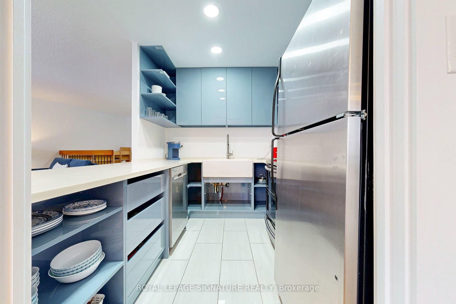 33 Harbour Square, Unit 410/204 thumbnail 14