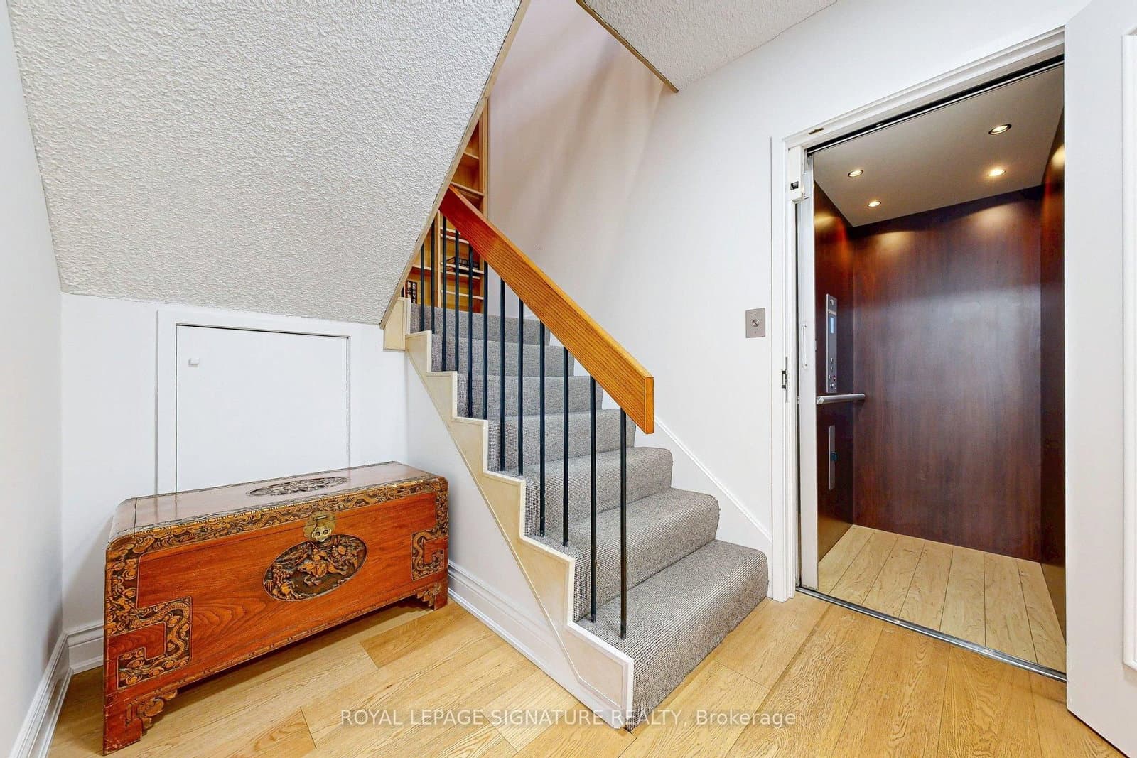 33 Harbour Square, Unit 410/204 thumbnail 19
