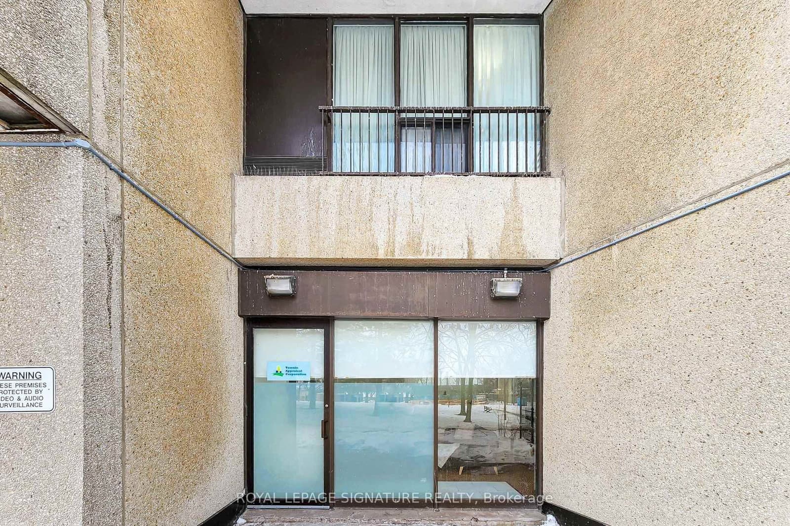 33 Harbour Square, Unit 410/204 thumbnail 38
