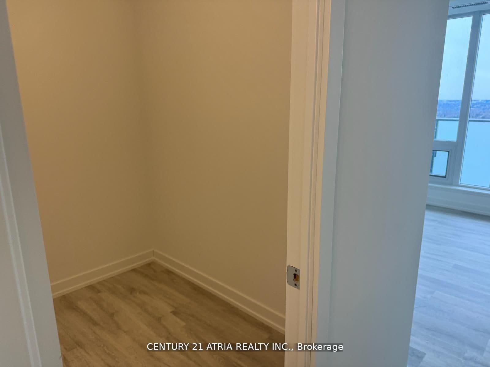 8 Olympic Garden Drive, Unit 2703 thumbnail 10