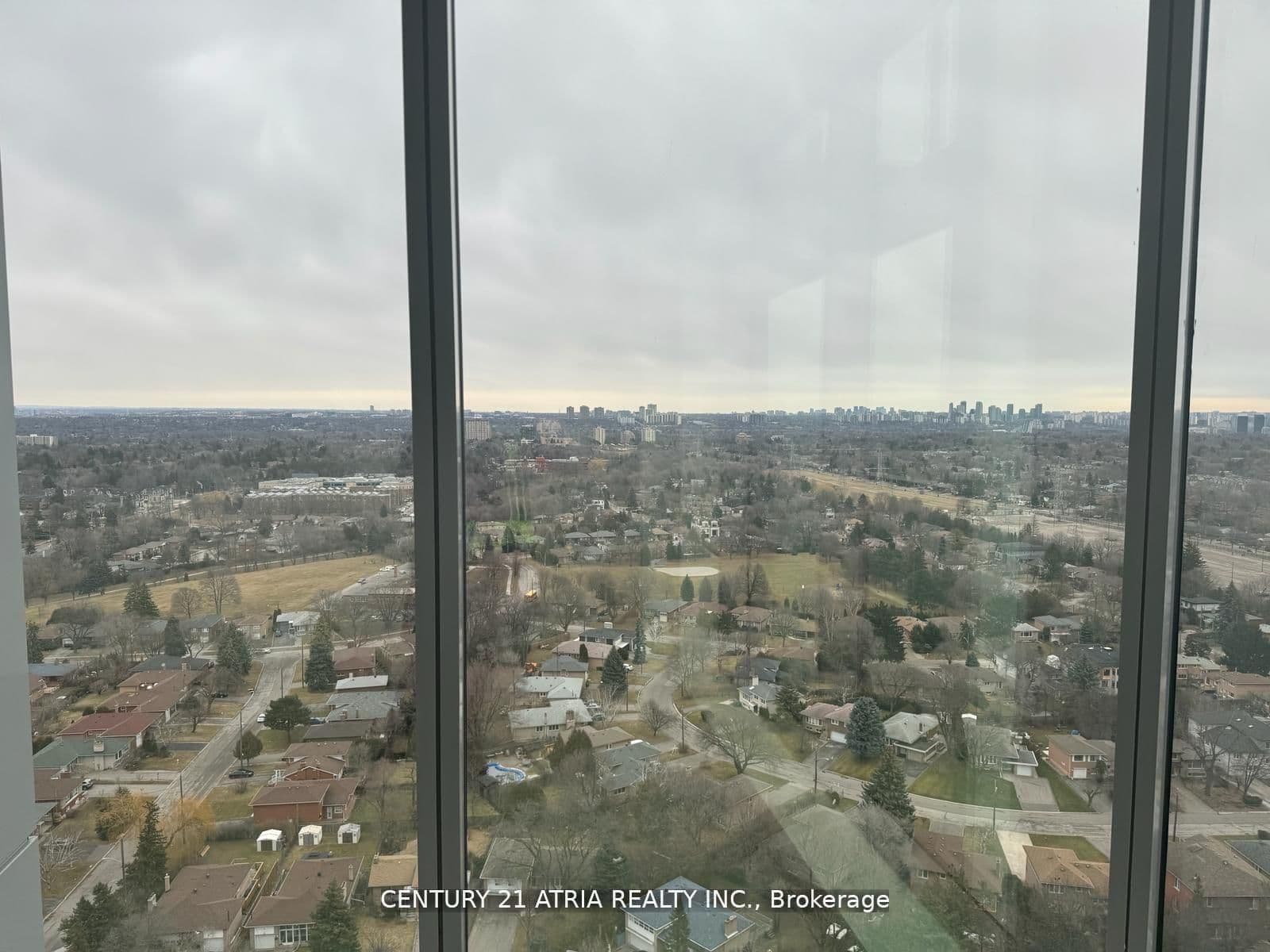 8 Olympic Garden Drive, Unit 2703 thumbnail 4