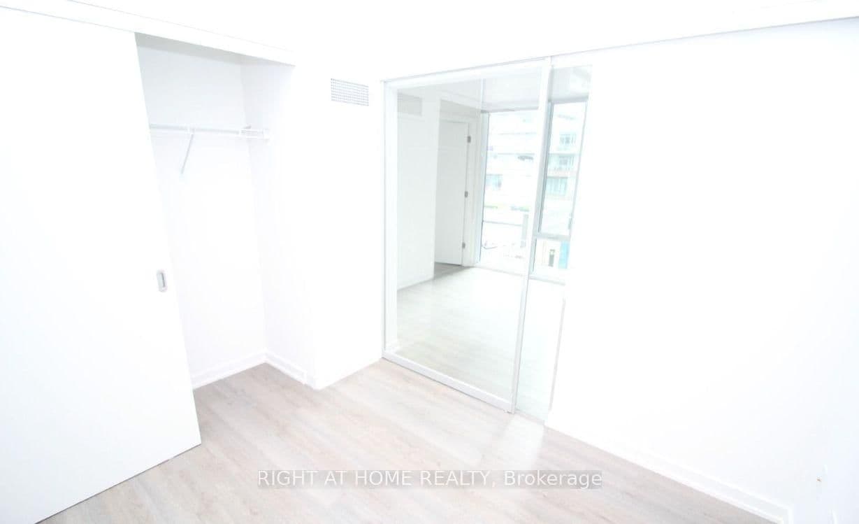 50 Power Street, Unit 523 thumbnail 13