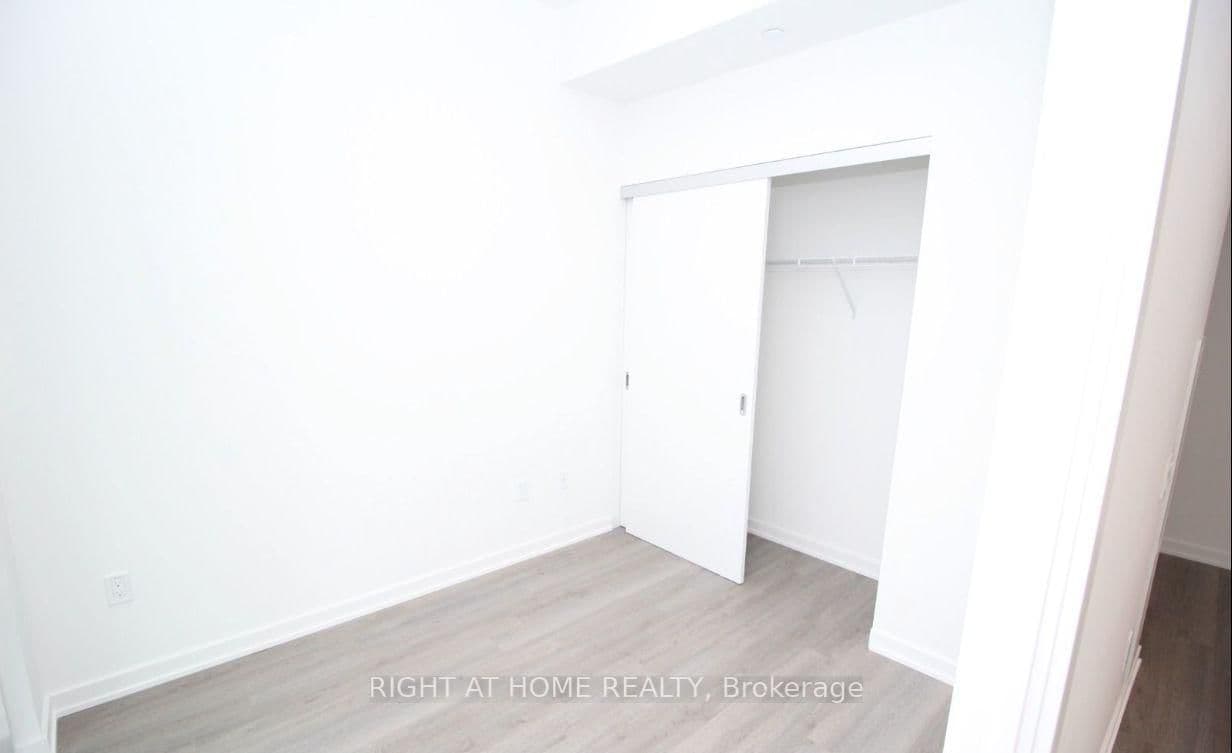 50 Power Street, Unit 523 thumbnail 14