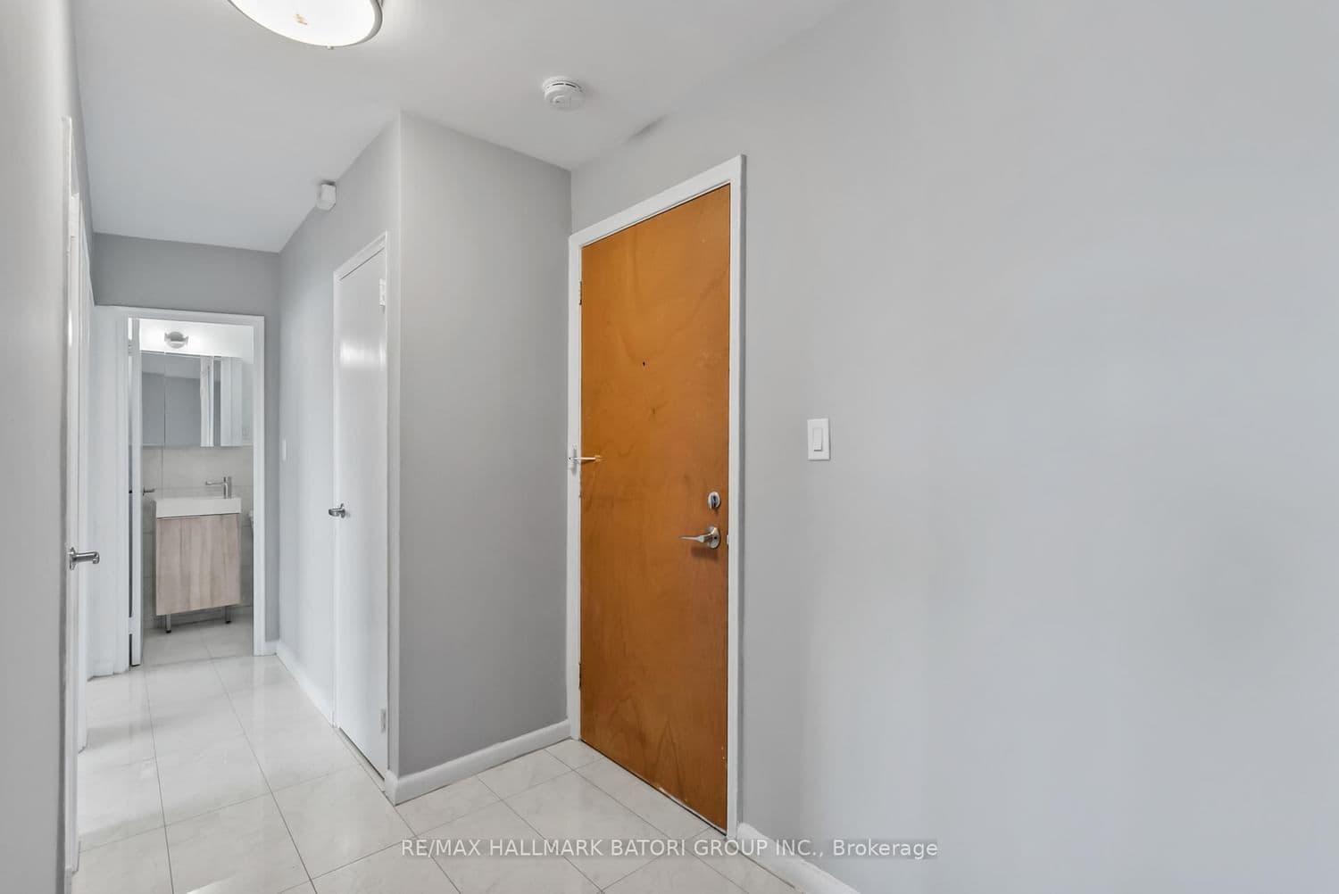 159 Russell Hill Road, Unit 403 thumbnail 4
