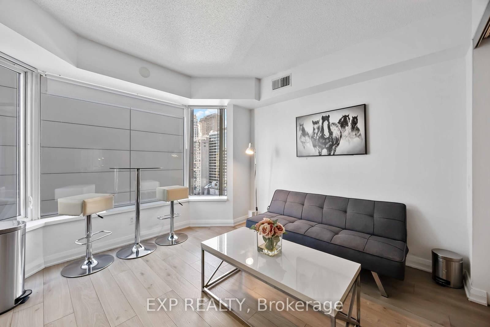 155 Yorkville Avenue, Unit 1106 thumbnail 11