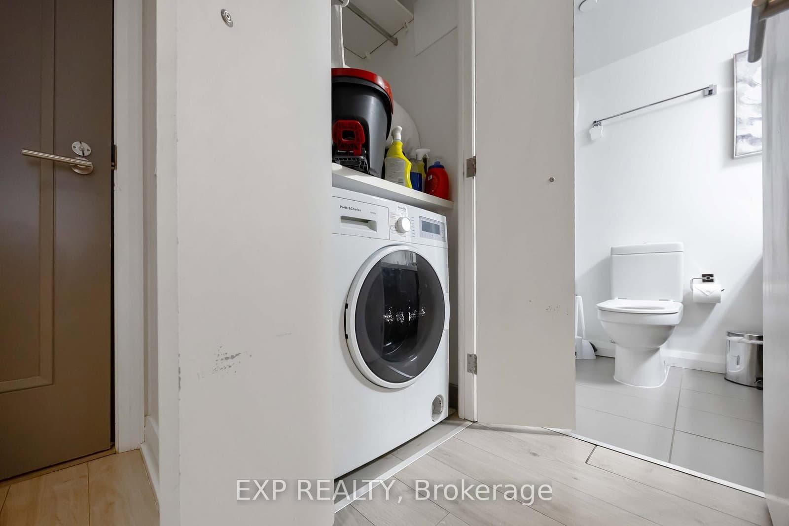 155 Yorkville Avenue, Unit 1106 thumbnail 26