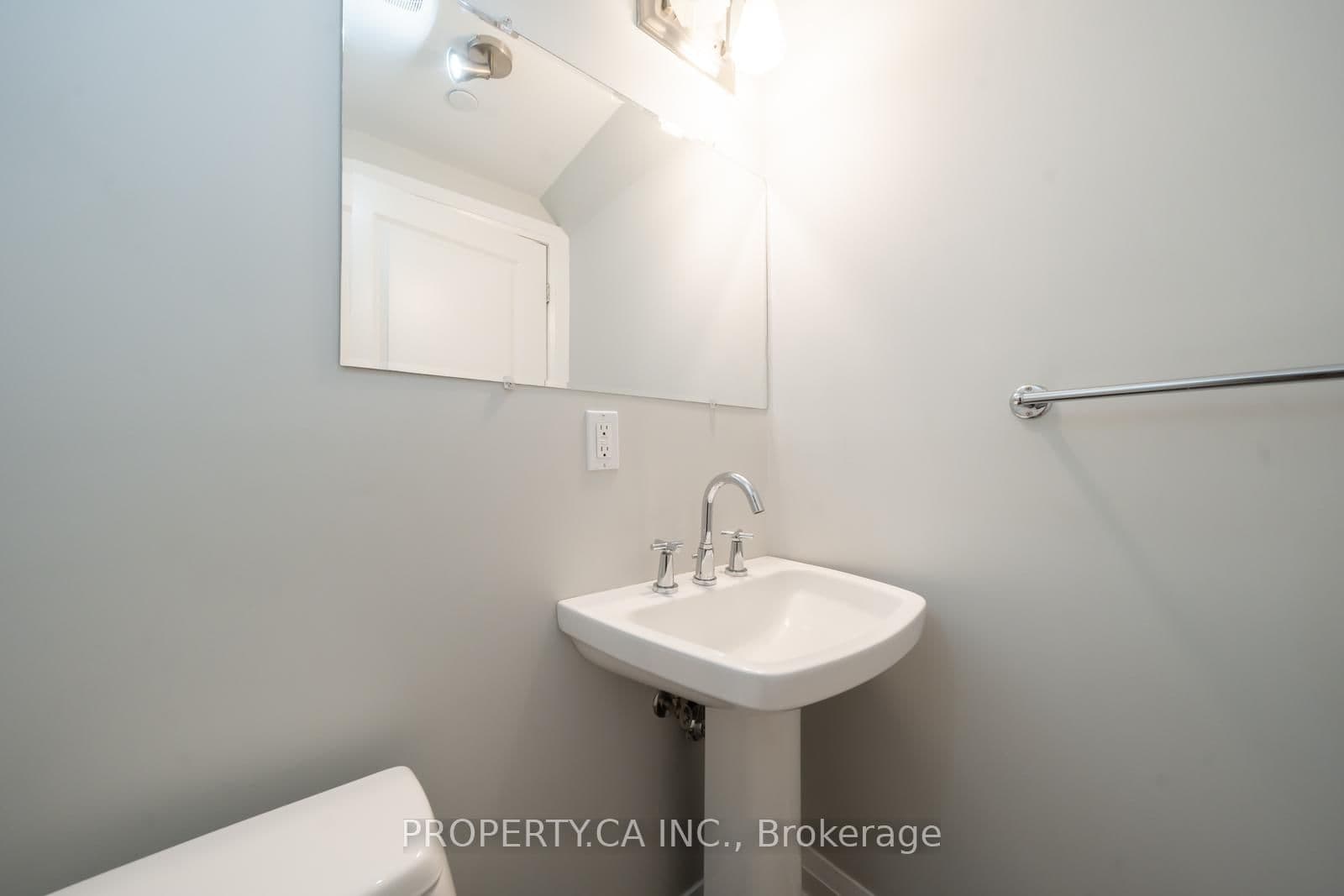 473 Dupont Street, Unit 2 thumbnail 18