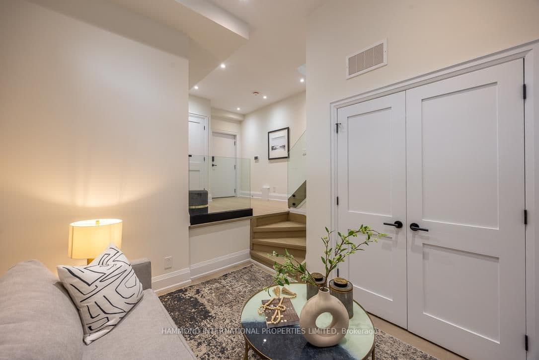 372 Briar Hill Avenue thumbnail 46